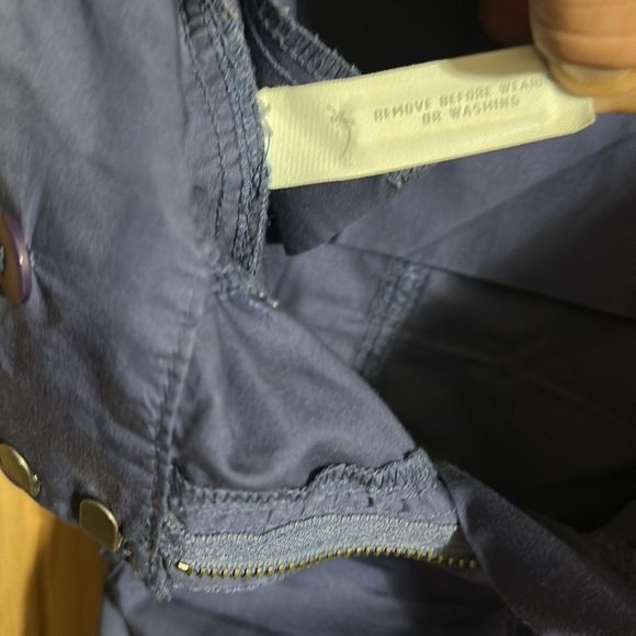 NWOT LOFT Capris Pants - Picture 5 of 5